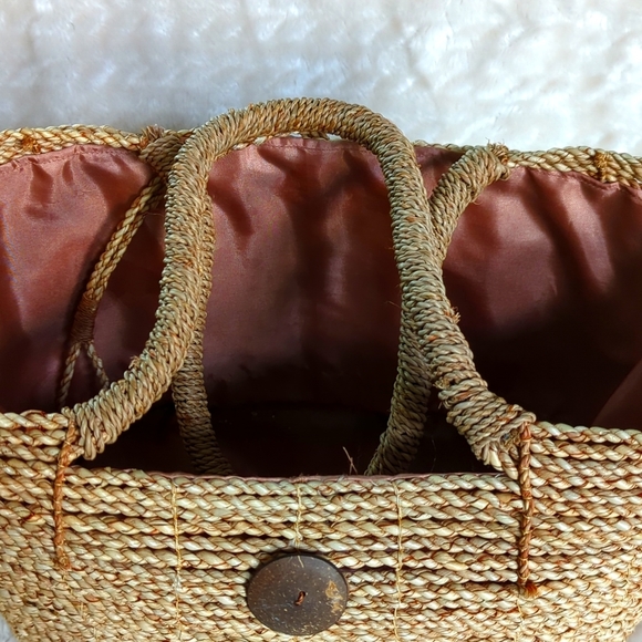 HANDWOVEN Caribbean Beach Tote ~ 🌴 ⛱️ 🛥⛵️ - Picture 4 of 16